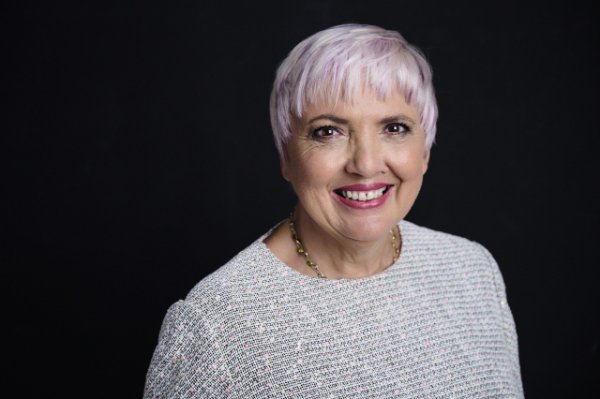 Schirmfrau: <br/> Claudia Roth
