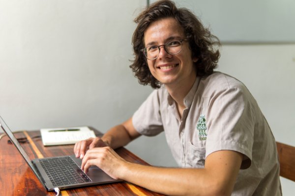 Felix Finkbeiner ist Gründer der Kinder- und Jugendinitiative Plant-for-the-Planet und unterstützt den 45. Internationalen Jugendwettbewerb „„jugend creativ“ zum Thema „Der Erde eine Zukunft geben“. Foto: Francisco Diaz, Planet-for-the-Planet